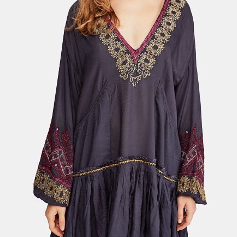 Clothing - Picture 1 of 2